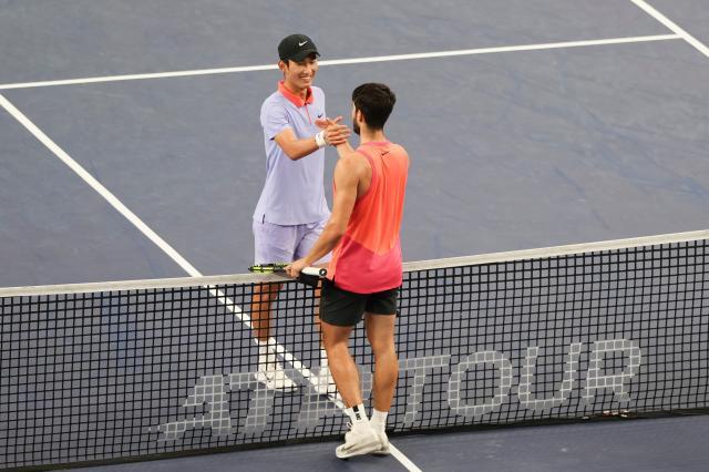 1728199593496014776.jpg (体育)(1)网球——上海大师赛:商竣程不敌阿尔卡拉斯XxjpseC007339_20241005_PEPFN0A001.jpg